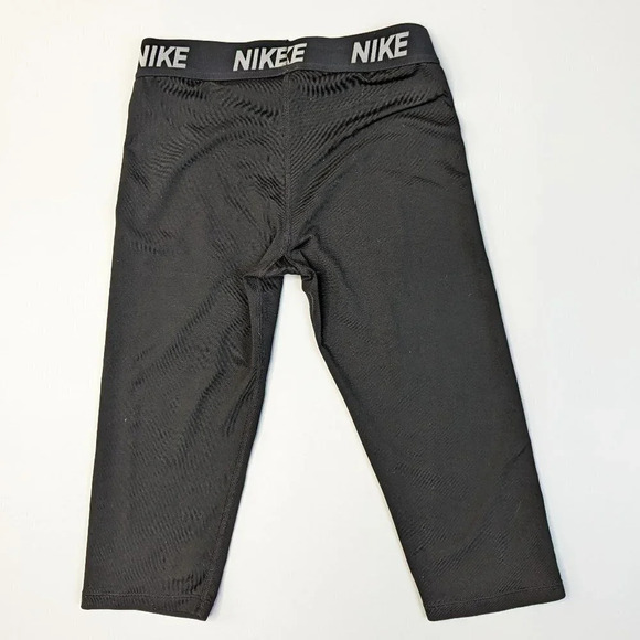 Nike Dri-Fit Girls size Large Capri leggings - Picture 3 of 9